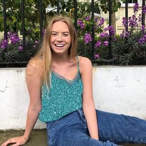 Meet your Posher, Lauren